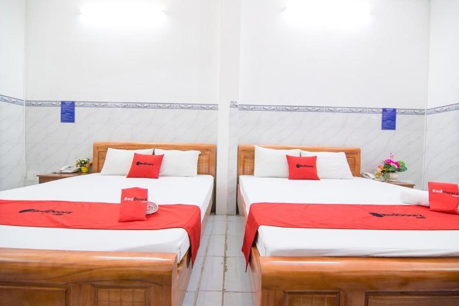 Hotel Reddoorz Hoang Tuan Ho Chi Minh Zewnętrze zdjęcie
