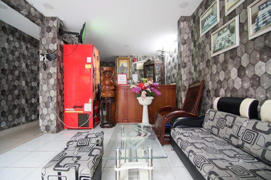 Hotel Reddoorz Hoang Tuan Ho Chi Minh Zewnętrze zdjęcie